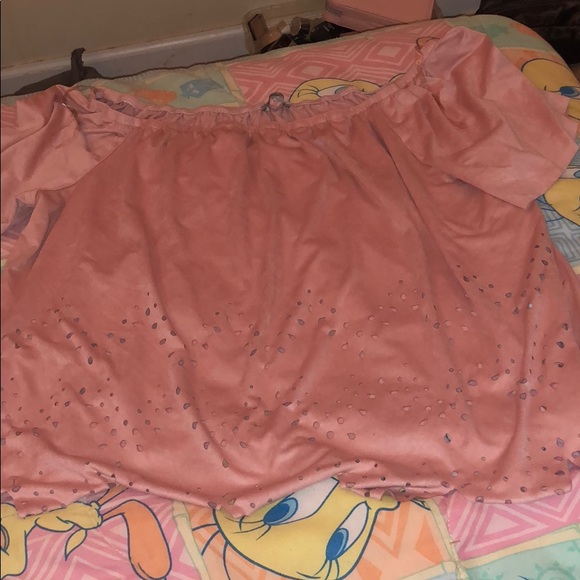 Top - Picture 1 of 1